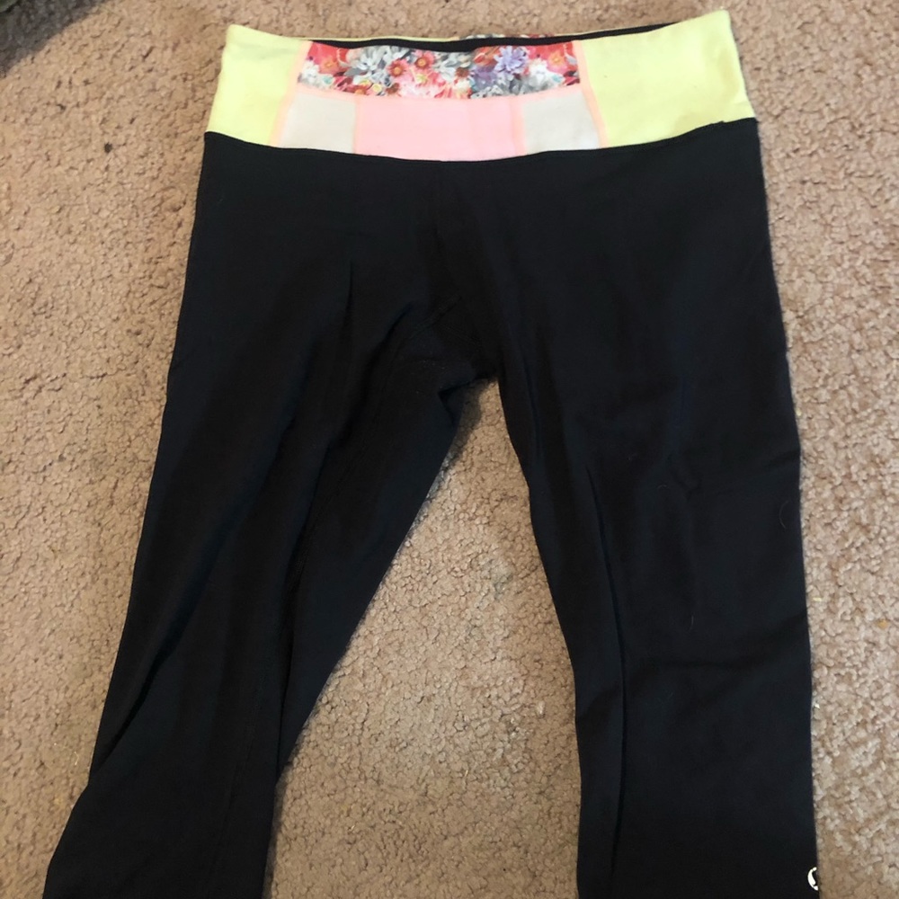 Black Lululemon Capris